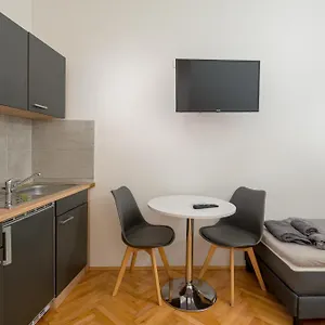 Tiho & Nena Apartment